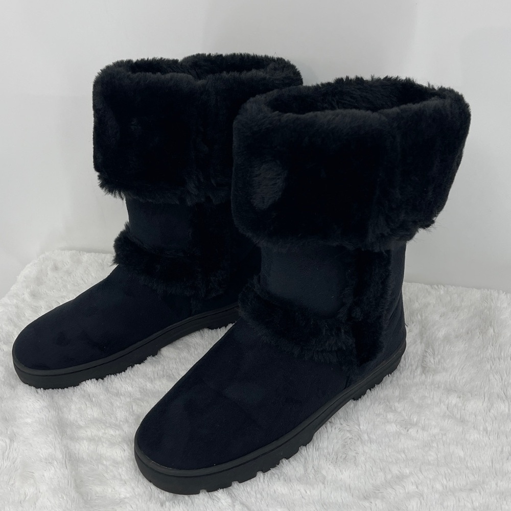 STYLE & CO. WOMENS Black SUEDE FURRY CUFFTALL BOOT. SIZE 9